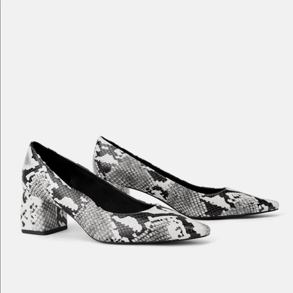 black and white snakeskin shoes